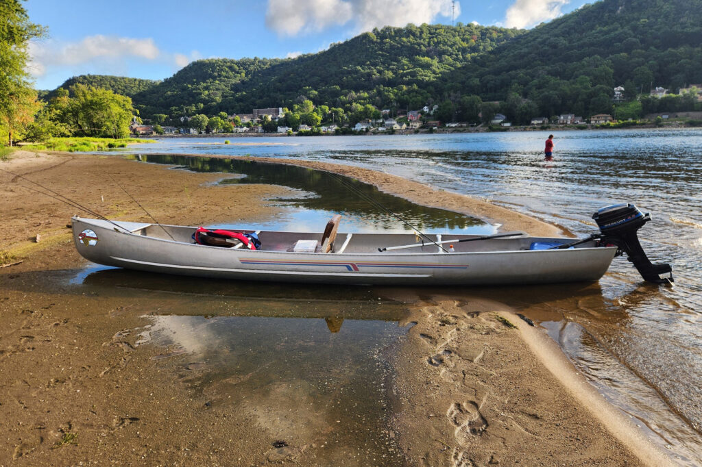 Square Stern - Grumman Canoe